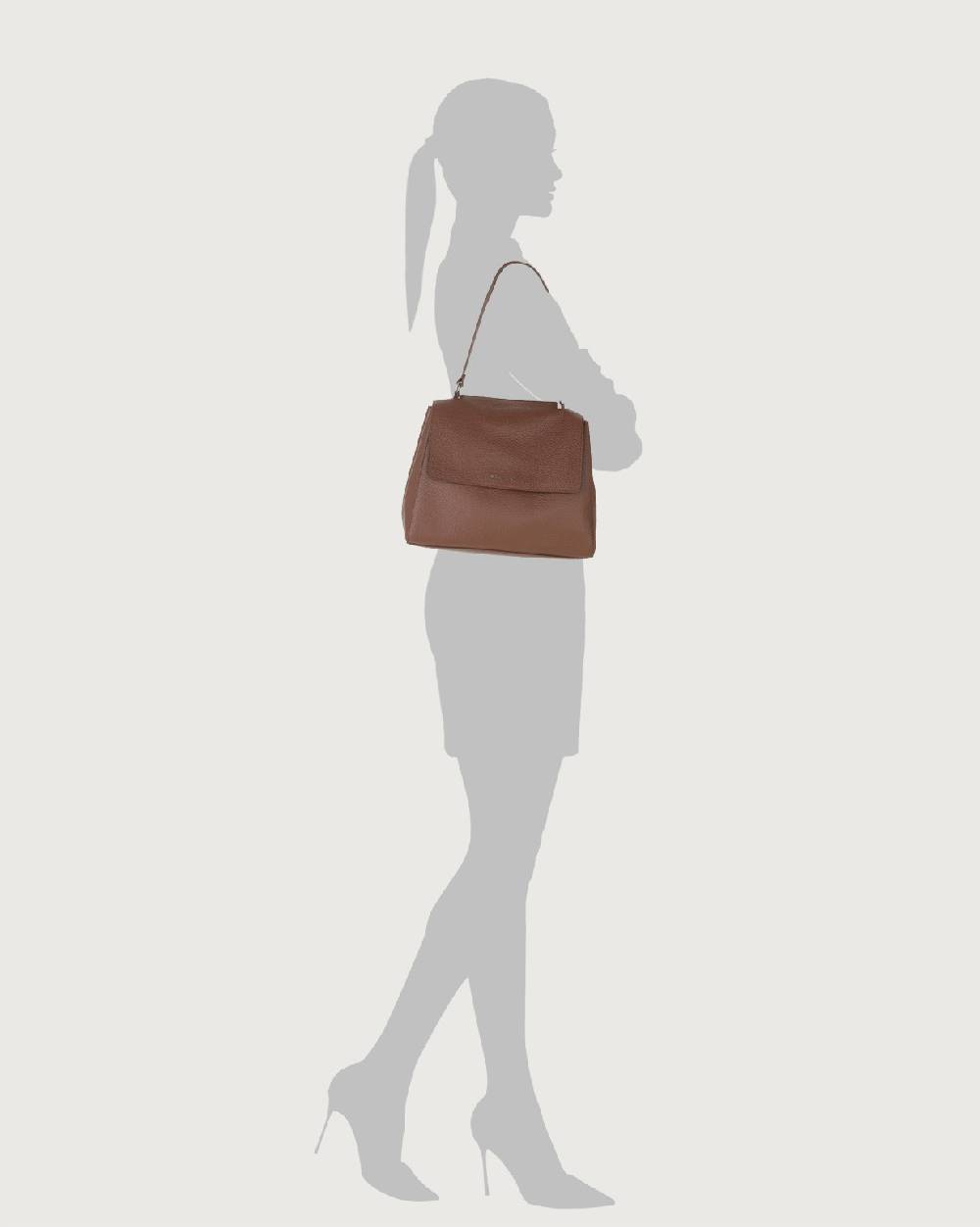Orciani Borsa Sveva Soft Media a spalla in pelle con tracolla Vendite Flash