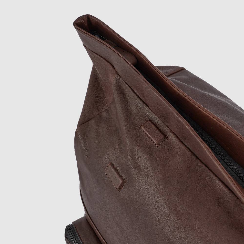 Piquadro Duffel bag with trolley strap 2025