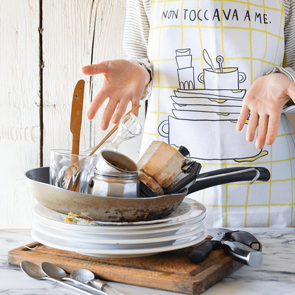 Sbam Design Grembiule in cotone “E comunque non toccava a me” In Linea