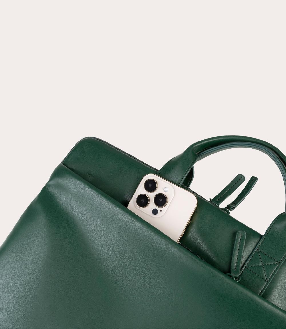 Tucano Borsa slim per MacBook Air 15" e laptop fino a 14" Spedizione Gratuita