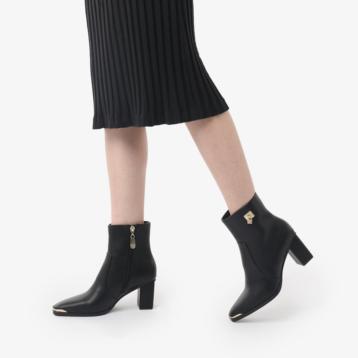 V73 Stivaletti MARIEL B. SHOES Convenienza